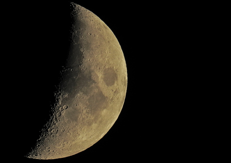 idyllic, no people, top, space, round, sky, half moon, night, astronomy, nature, table, dark, planetary moon, tranquil scene, tranquility, space exploration