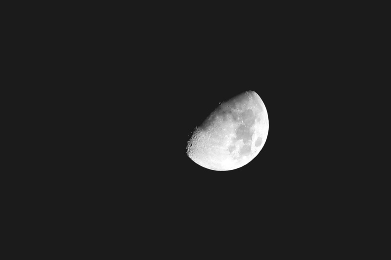 moon, black and white, meteor Crater, star - Space, 2K, sky, crescent, astronomy Telescope, half Moon, backgrounds, illustration, black Color, alien, crater