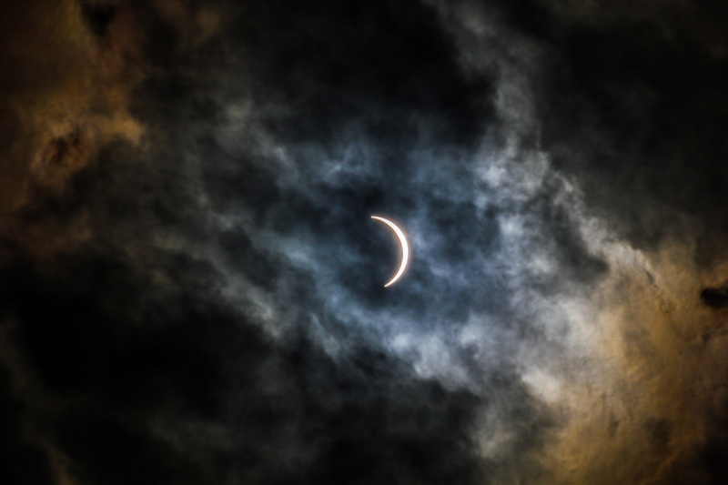 ominous, planetary moon, natural phenomenon, tranquil scene, low angle view, night, crescent, clouds, flare, moon, kansascity, american, smoke, morning