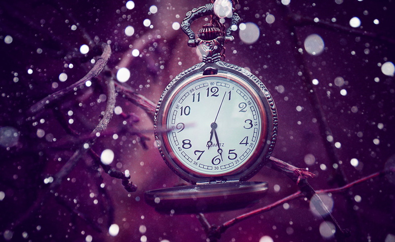 pocket, no people, instrument of time, white, number, pocket watch, clock face, cold temperature, round, minute hand, close-up, clock hand, watch, accuracy