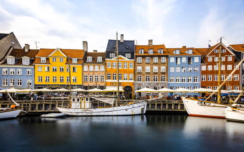 row house, sky, houses, building, 5K, mode of transportation, villages, copenhagen, travel destinations, sailboat, house, coastal, docks, boats, water