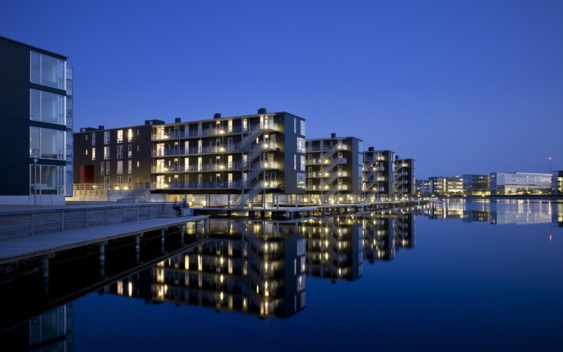 modern architecture, teglvrkshavnen, night lights, lake, copenhagen, 2K, block