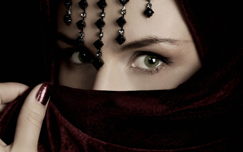 body part, young adult, women, human body part, human face, veils, portrait, headshot, green eyes, indoors, one person, eyes, close-up, young women, front view