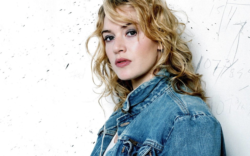 Kate Winslet, adult, young adult, Actress, hairstyle, young women, hair, one person, blond hair, headshot, side view, leisure activity, contemplation, real people