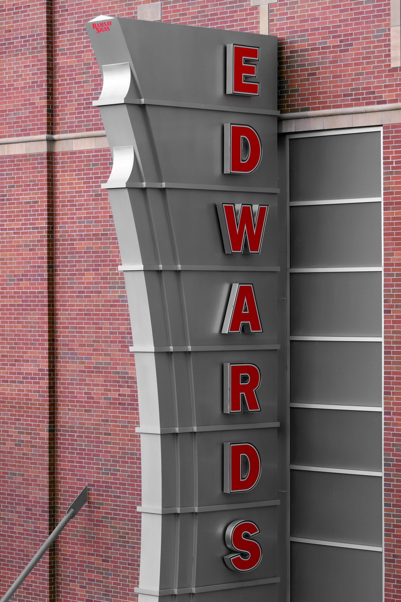 united states, 5K, theater, information sign, no people, focus, push button, accidents and disasters, red, wall - building feature, in a row, close-up