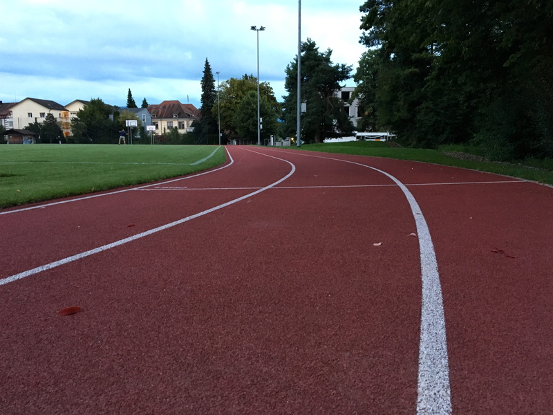 red, sky, empty, leisure, Target, outdoors, street, running track, curve, the way forward, absence, tree, sport, sports ground, sports track, dividing line