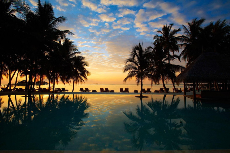 replection, sand, coconut, dusk, 720P, down, tropical, pool, south-pacific, skies, orange, beach, trees, ocean, sunset, island