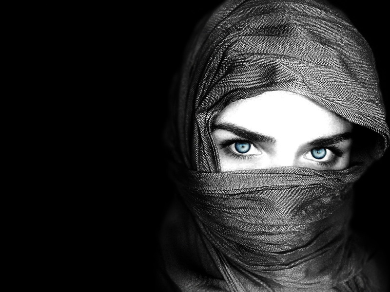 veil, adult, body part, human eye, depression - sadness, 720P, headshot, front view, young adult, indoors, looking at camera, one person, dark, obscured face