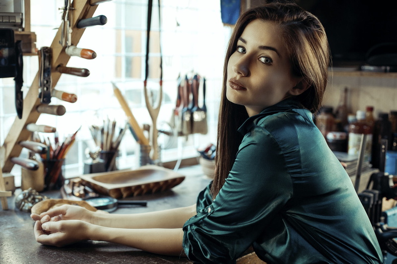casual clothing, face, one person, focus on foreground, looking, side view, young adult, indoors, young women, Razvan Militaru, transportation, brunette