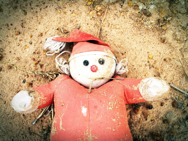 disguise, loneliness, santa, lose, claus, red, retro, death, spooky, human representation, dead, alone, unloved, damaged, freaky, vintage, wearing, Head