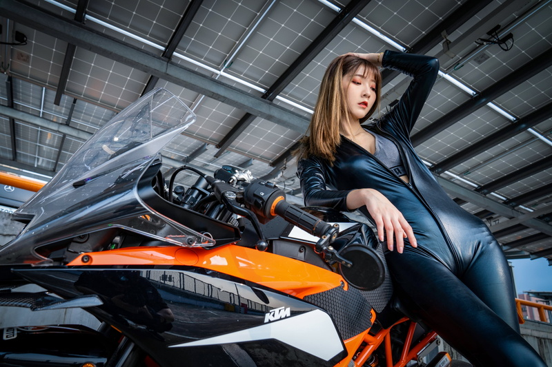 catsuits, brunette, women with motorcycles, model, motorcycle, zipper, leather clothing, parted lips, 4K, women, hand on head, low-angle, Asian, bangs