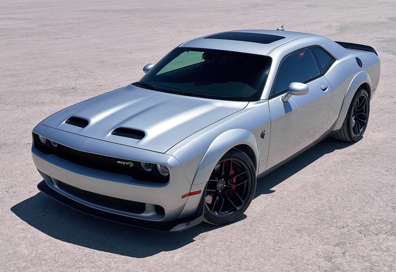 sports car, mode of transportation, motor vehicle, land vehicle, road, hellcat, wheel, srt, tire, dodge, sunlight, street, white color, challenger, outdoors