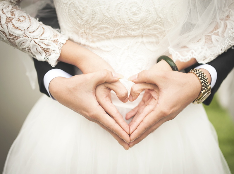 Feeling, heart shape, event, Husband, midsection, one person, Symbol, hand, White, forever, Marriage, Couple, Hands, dress, valentines day - holiday, life events