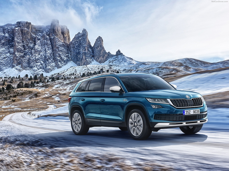 environment, beauty in nature, car, non-urban scene, cold temperature, nature, SUV, no people, land vehicle, transportation, mountain, snowcapped mountain