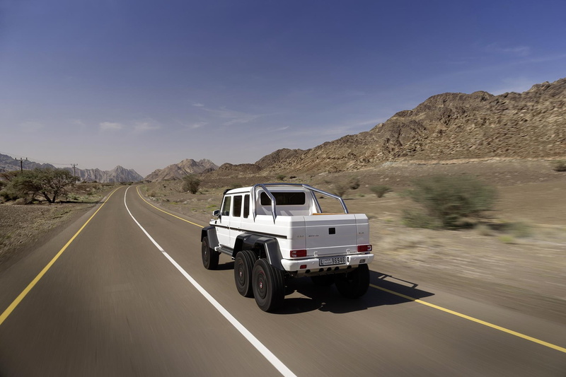 travel, motor vehicle, transportation, motion, land vehicle, 1080P, mountain, x, class, no people, on the move, mercedes, road marking, desert, benz, truck