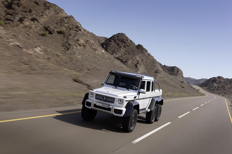 class, 1080P, road, amg, formation, on the move, mercedes, desert, x, transportation, land vehicle, no people, day, sky, land, mode of transportation