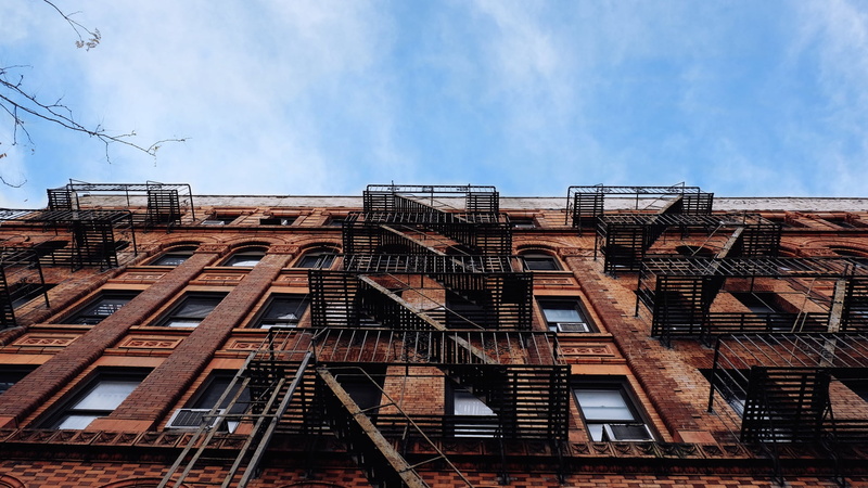 nature, cloud - sky, architecture, 1080P, old building, no people, Brooklyn, ladders, residential district, building, accidents and disasters, USA, fire escape