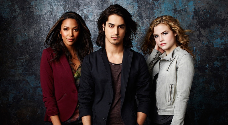tv series, young women, clothing, Avan Jogia, Jo Masterson, Maddie Hasson, twisted, Film, Cast, friendship, Kylie Bunbury, people, hairstyle, young adult
