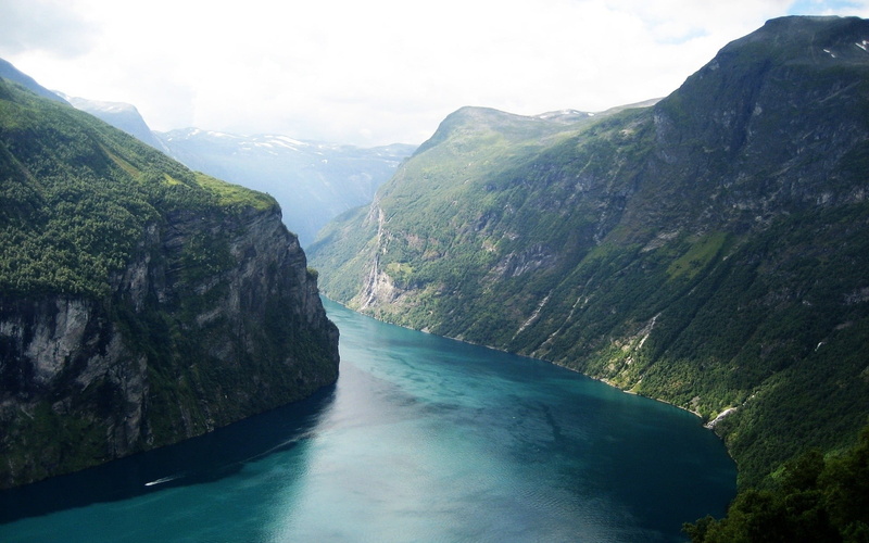 river, mountain, no people, sky, rock, mountain range, tranquility, remote, outdoors, day, landscape, Geiranger, valley, scenics - nature, body, geology