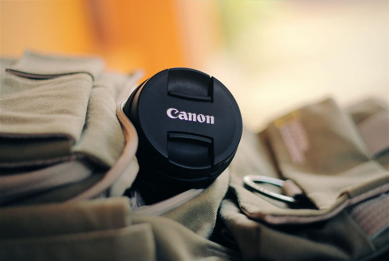 National Geographic, 2K, photographer, dslr, still life, focus, professional, bag, shoot, khaki, no people, camera, creative, canon, modern, selective focus