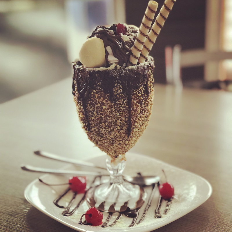 glass, ice cream, close-up, ready-to-eat, table, sweet, unhealthy eating, ice cream sundae, still life, food, indulgence, sweet food, frozen food, garnish