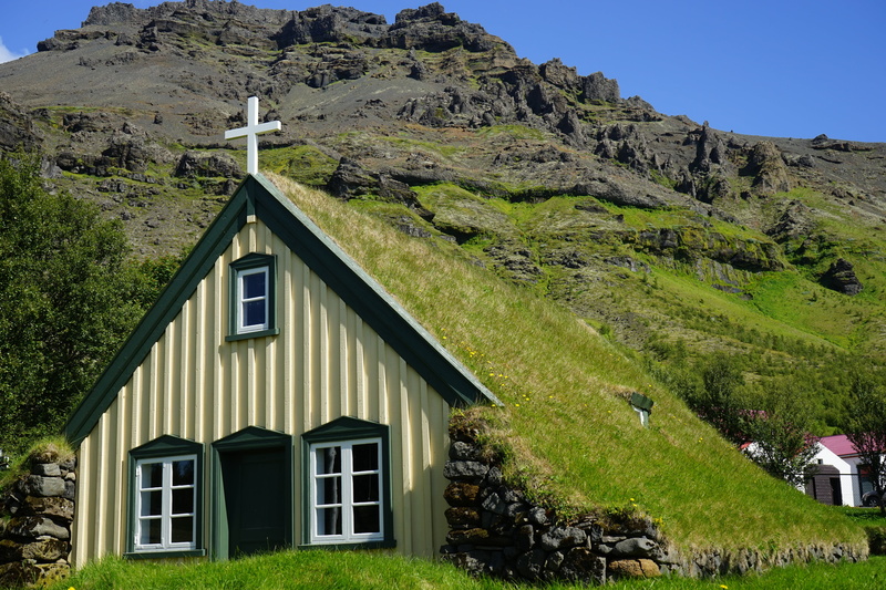 architecture, grass, turf church, 5K, iceland, day, tree, green color, nature, building exterior, upplysingar, landscape, beauty in nature, building, chapel