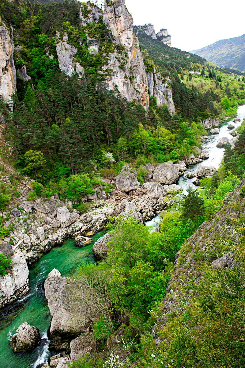 land, nature, blue, white, flowing water, green, color, environment, plant, trees, non-urban scene, france, formation, green color, clouds, flowing, river