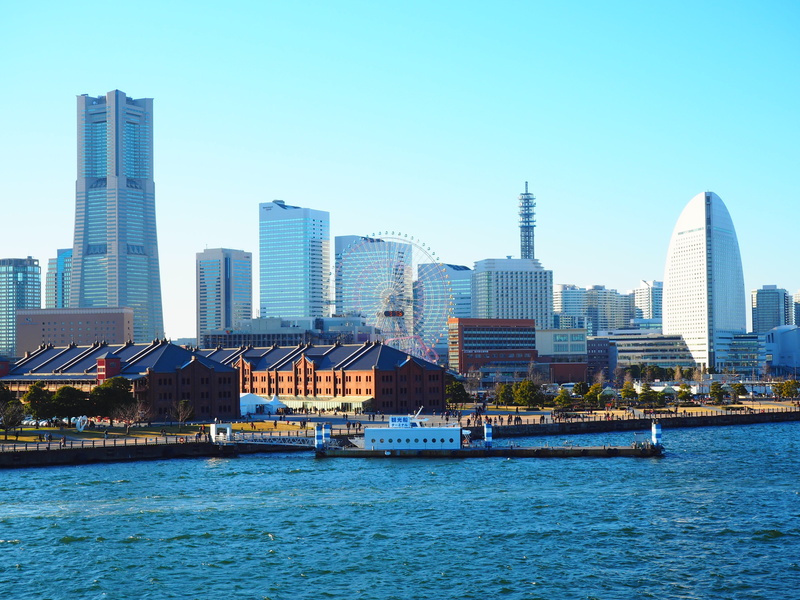4K, modern, outdoors, tower, landscape, built structure, building, river, travel destinations, city, clear sky, cityscape, minato mirai, water, financial district