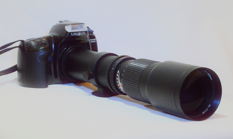 Minolta, still life, lens - optical instrument, photographic equipment, indoors, 5K, electrical equipment, studio shot, digital camera, camera - photographic equipment