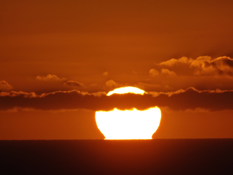 beauty in nature, evening sky, sun, circle, sky, sunset, 2K, clouds, space, telephoto, no people, heat - temperature, cloud - sky, fireball, scenics - nature