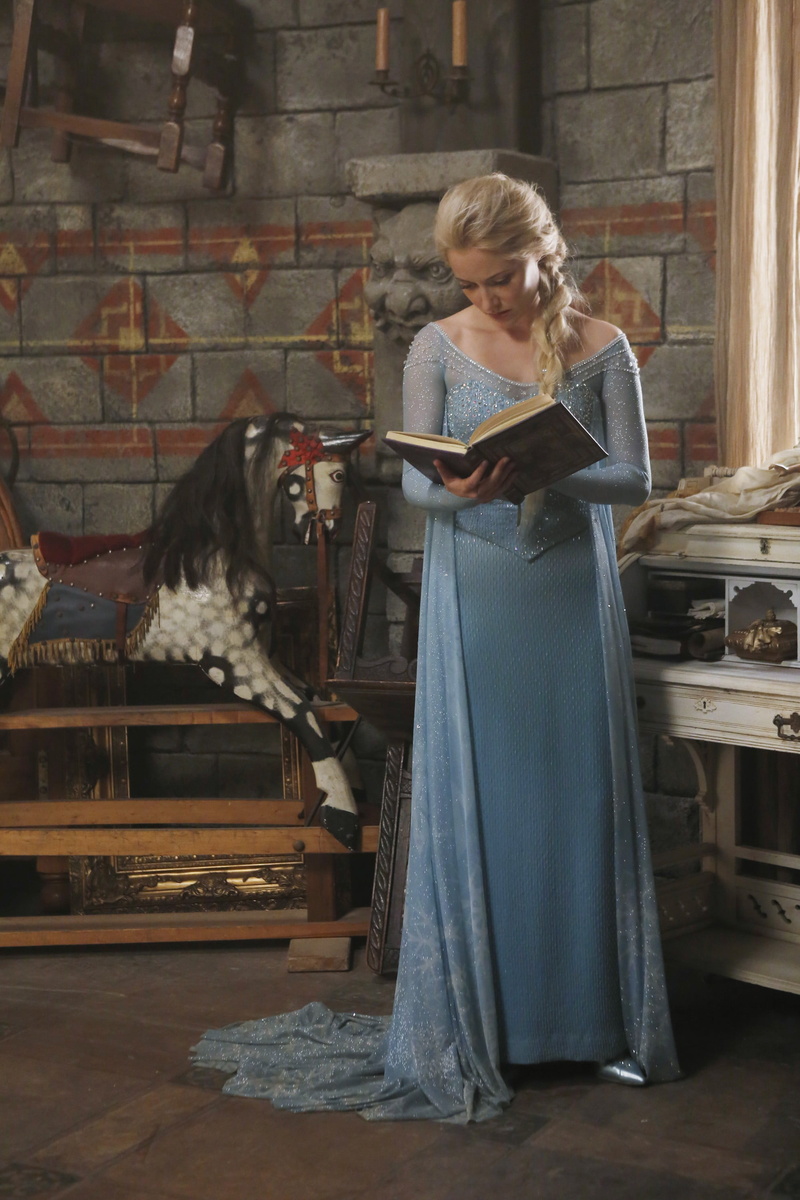 store, standing, disney, one person, holding, looking down, beautiful woman, fashion, young adult, looking, Georgina Haig, dress, hair, front view, Once Upon A Time