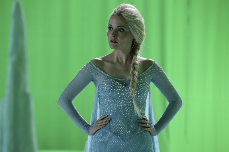 costume, portrait, character, looking into the distance, beauty, dress, hairstyle, hand on hip, woman, Princess Elsa, green color, women, hands on hips