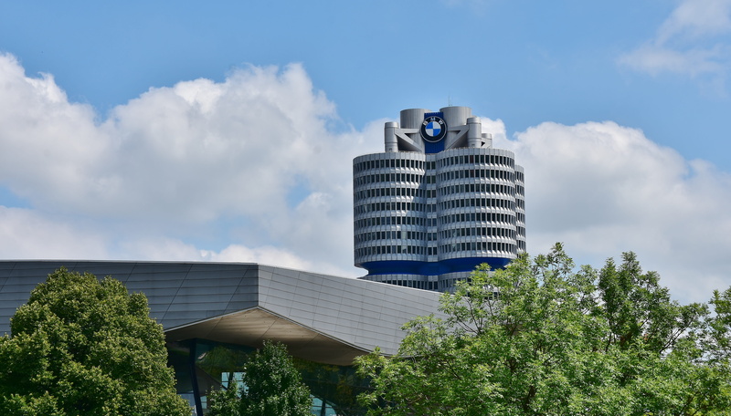 bmw, germany, outdoors, auto, tower, bavaria, architecture, roof, 5K, city, bmw world, no people, bmw-hochhaus, tree, modern, cloud - sky, bavaria motors works