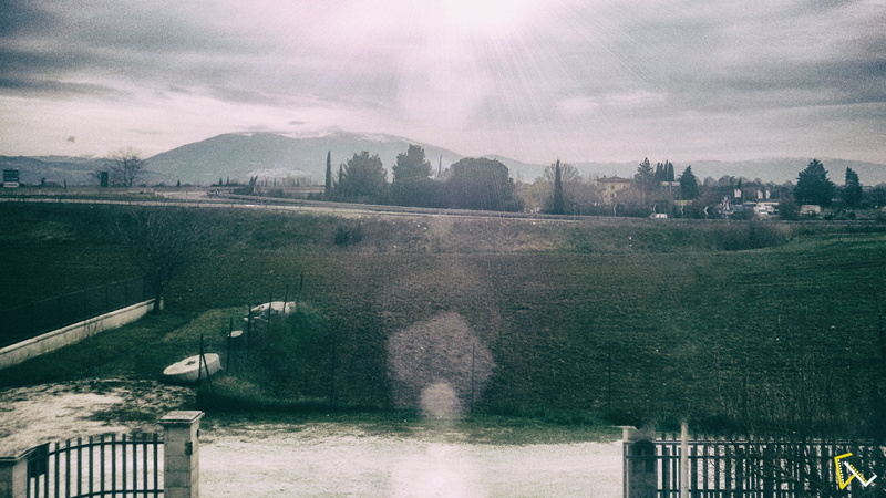 architecture, day, plant, effects, nature, city, 2K, sun rays, built structure, connection, tree, cloud - sky, filter, umbria, lake, building, no people