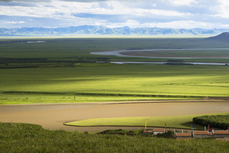 mountain, sky, summer landscape, 5K, scenic, zoige, tranquility, lake, plant, green - golf course, water, river, natural, green color, environment, landscape