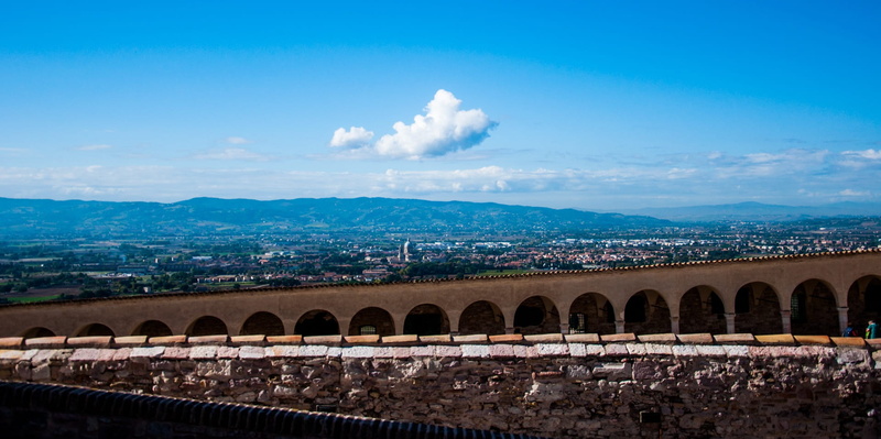 basilica, 1080P, sky, arch, architecture, nature, environment, outdoors, built structure, umbria, day, mountain, arch bridge, travel destinations, no people