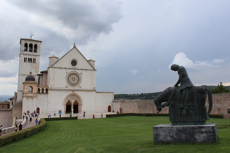 no people, st francis, assisi, the past, outdoors, history, sky, building exterior, day, place of worship, spirituality, religion, umbria, cloud - sky