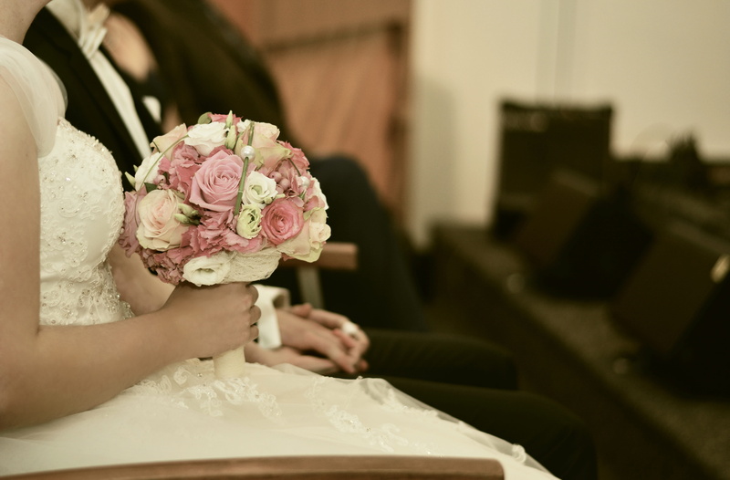 marriage, flower, hand, bride, women, bouquet, bridal bouquet, wedding ceremony, freshness, two, selective, wedding bouquet, festivity, before, romantic