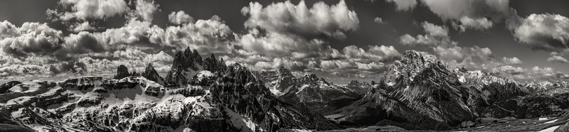 no people, 8K, beauty in nature, grass, growth, backgrounds, environment, landscape, panoramic, day, dolomites mountains, nature, ortisei, outdoors, selective focus