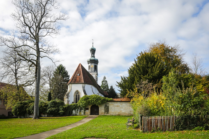 tree, chapel of st ulrich, spire, outdoors, göppingen, monastery, sky, 4K, chapel, green color, built structure, cloud - sky, religion, place of worship