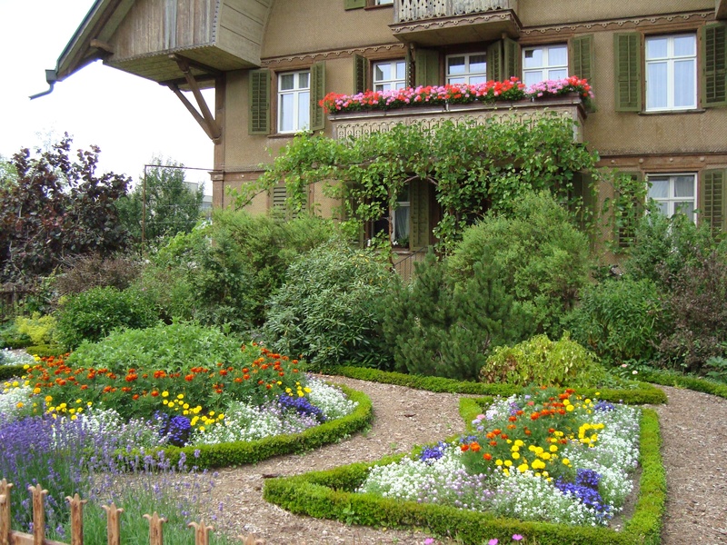 building, tree, cottage garden, built structure, variety, nature, day, berner garden, sumiswald, garden, green color, freshness, outdoors, flower, farmhouse