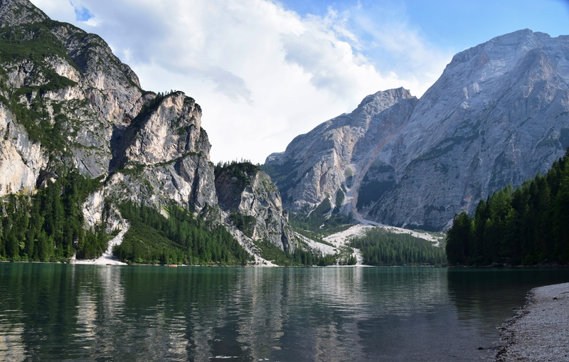 sun, 5K, sky, tree, wilderness, mountain range, lago di braies, beach, scenics - nature, reflection, boat, braies, colour, tyrol, nature, sand, formation