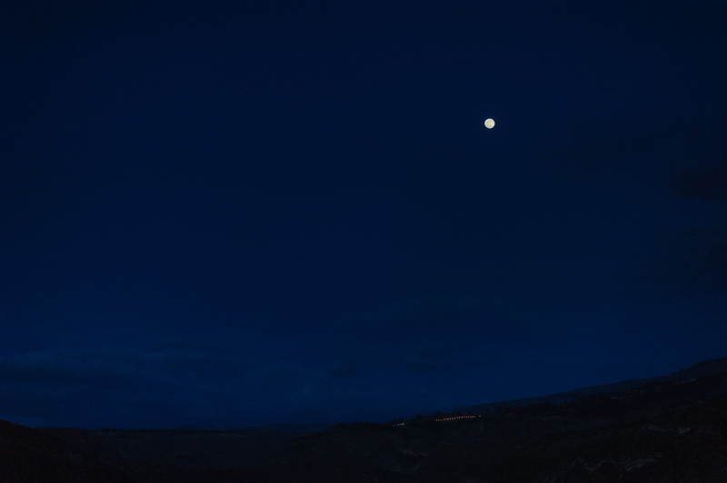 universe, outer space, 4K, night, auto, mountain, suspenso, moonlight, beauty in nature, nature, scenics - nature, carretera, tranquility, moon, outdoors