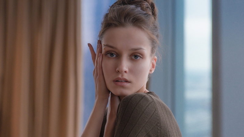 close-up, hairstyle, serious, face, women, brown hair, contemplation, child, Fenix Raya, front view, looking at camera, curtain, pierced eyebrow, indoors
