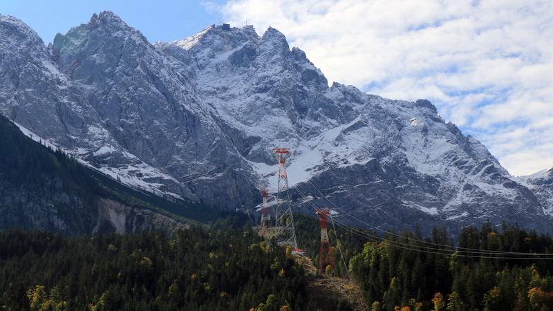 non-urban scene, tree, mountain, outdoors, coniferous tree, nature, no people, plant, snow, cold temperature, mountain range, alpine mountains, tranquil scene