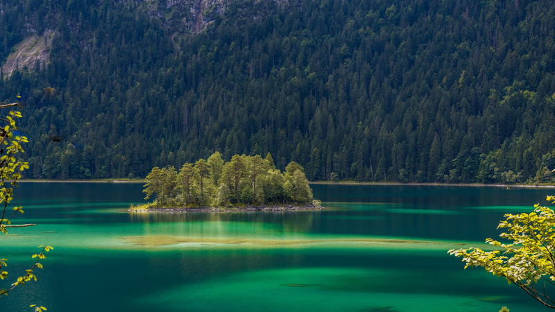 2K, growth, nature, lake, reflection, bergsee, beauty in nature, idyllic, no people, woodland, tree, non-urban scene, pine woodland, green, weather stone