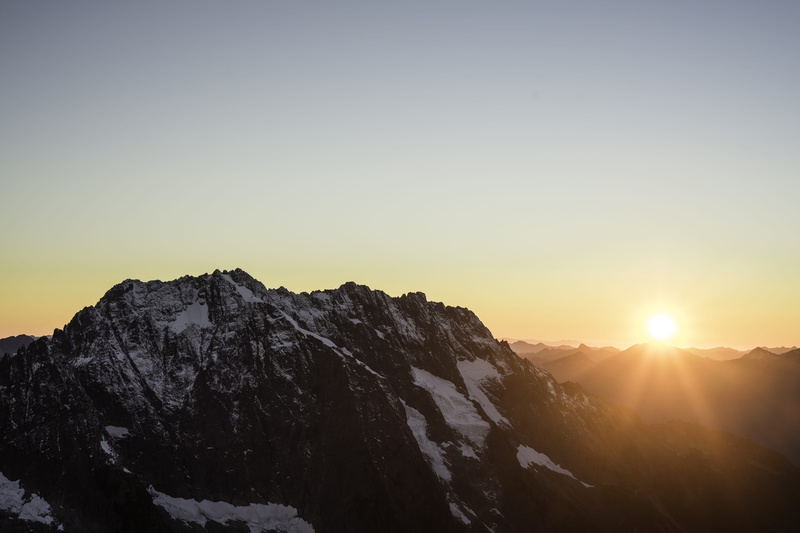 high Up, horizon, dawn, sunrise, fog, rock - Object, snow, european Alps, mountain Peak, sunlight, travel, winter, pacific northwest, outdoor, dusk, 5K