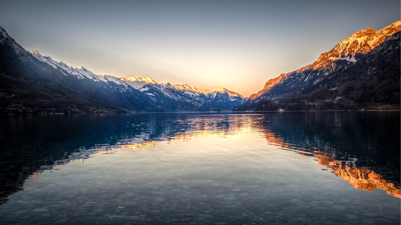 Interlaken, surrounded, 4K, Reflections, hour, photo, 4K, Lake Brienz, Switzerland, Lake, golden, mountains