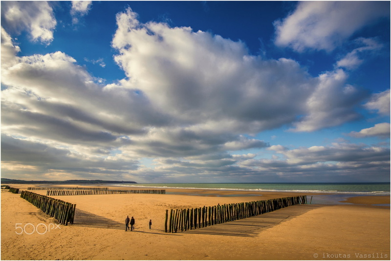 water, horizon over water, beach, sea, day, outdoors, cloud - sky, tranquil scene, tranquility, sand, sky, 1080P, nature, non-urban scene, wooden post