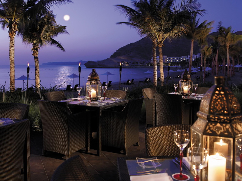 table, evening, food, dine, dining, resort, candlelight, sand, 1080P, beach, island, hotel, dark, view, ocean, restaurant, lamp, sunset